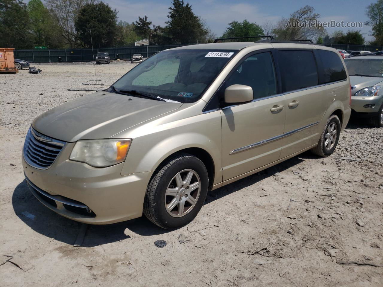 2011 Chrysler Town & Country Touring Beige vin: 2A4RR5DG5BR604079