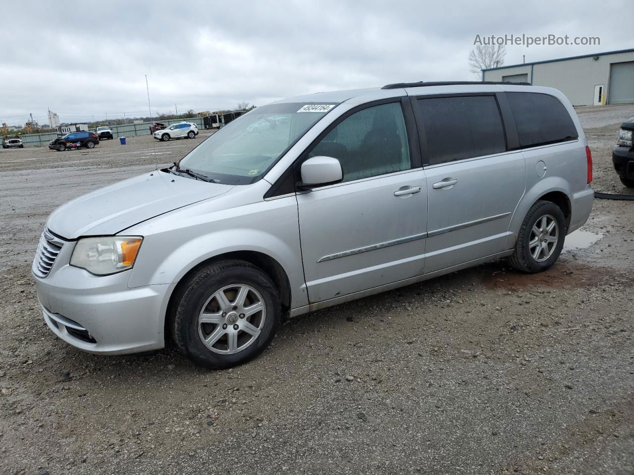 2011 Chrysler Town & Country Touring Silver vin: 2A4RR5DG5BR665562