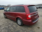 2011 Chrysler Town & Country Touring Red vin: 2A4RR5DG5BR713075