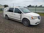 2011 Chrysler Town & Country Touring White vin: 2A4RR5DG5BR780906