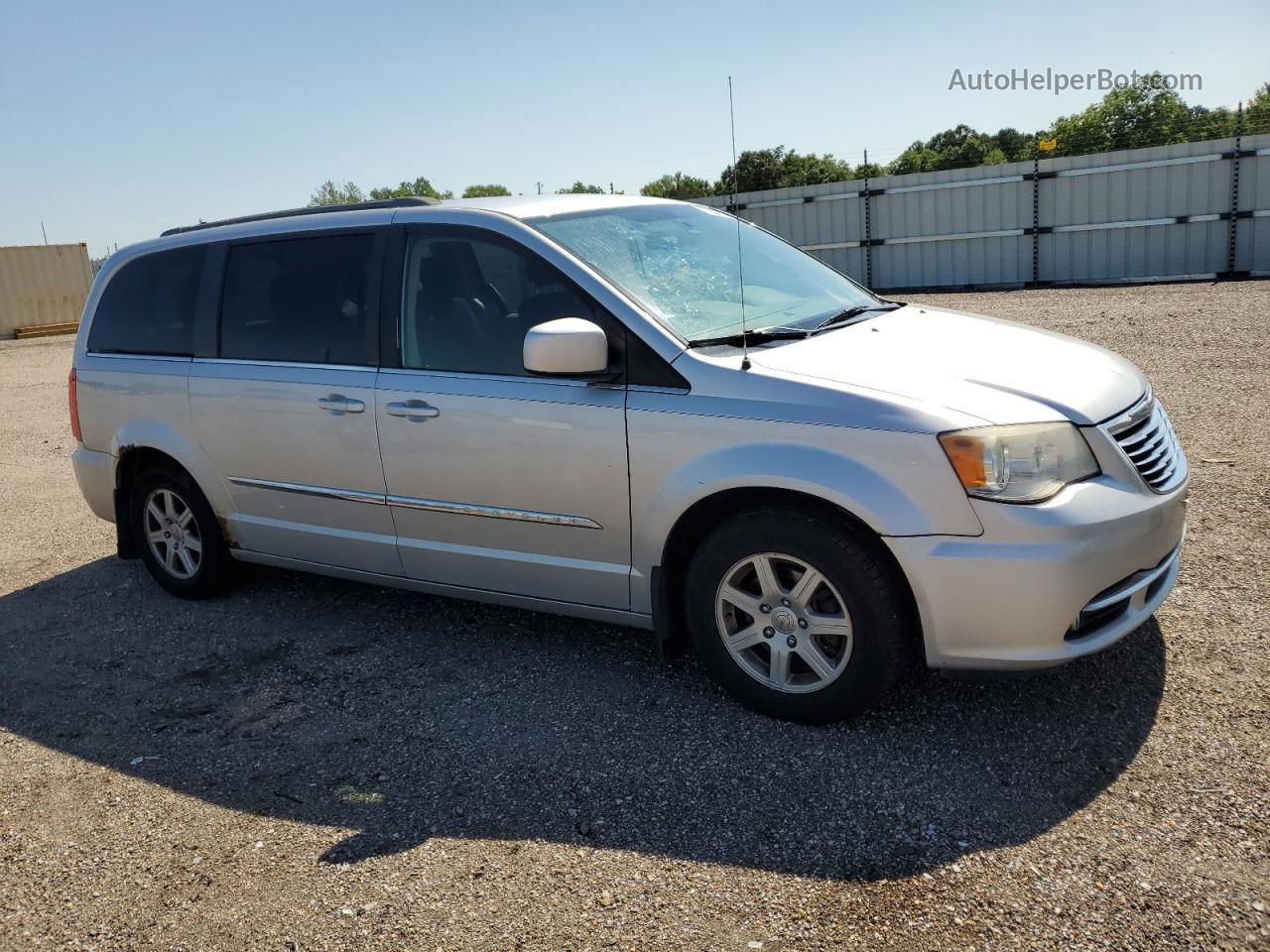 2011 Chrysler Town & Country Touring Silver vin: 2A4RR5DG8BR746992