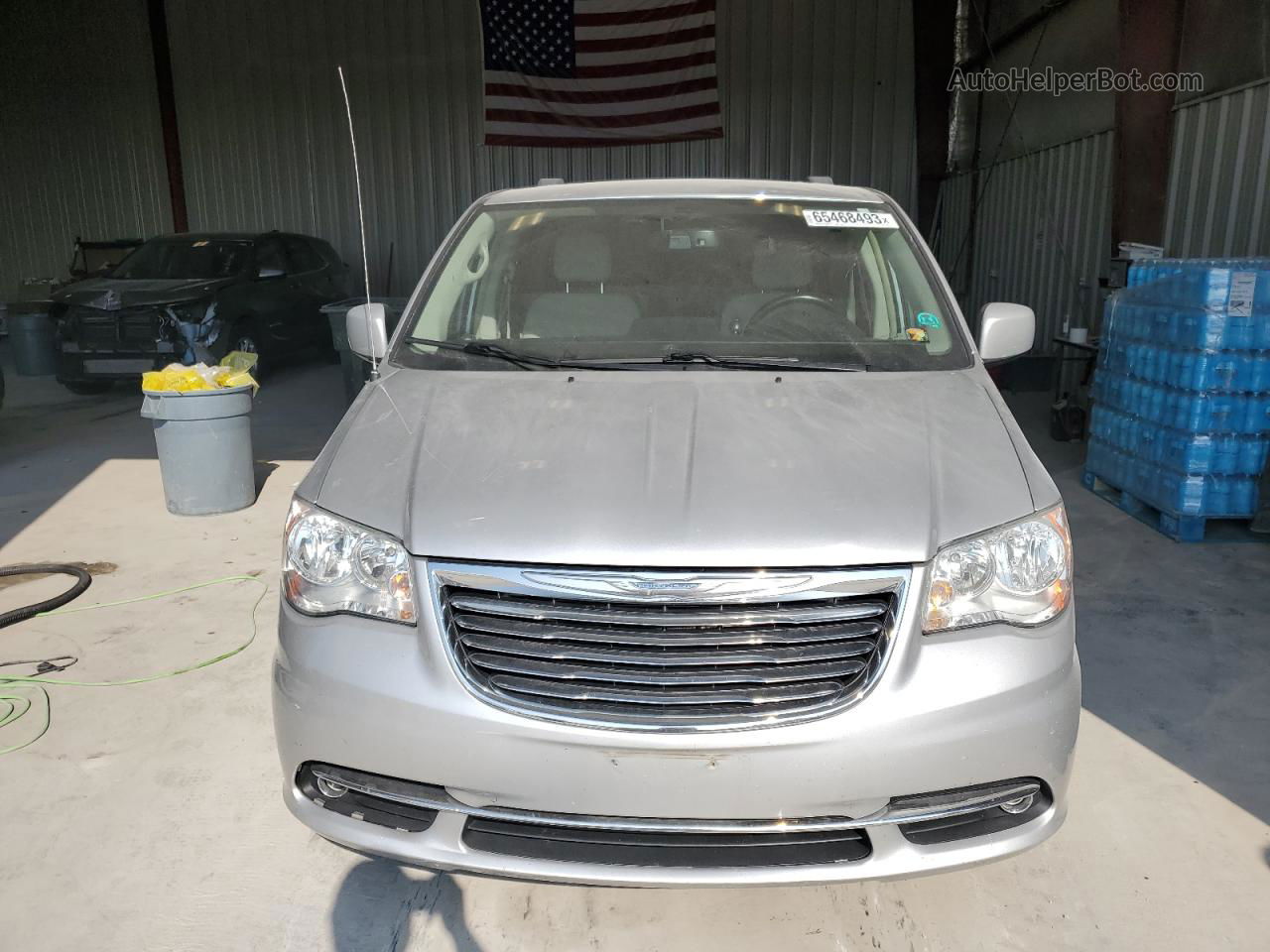 2011 Chrysler Town & Country Touring Silver vin: 2A4RR5DG9BR713970