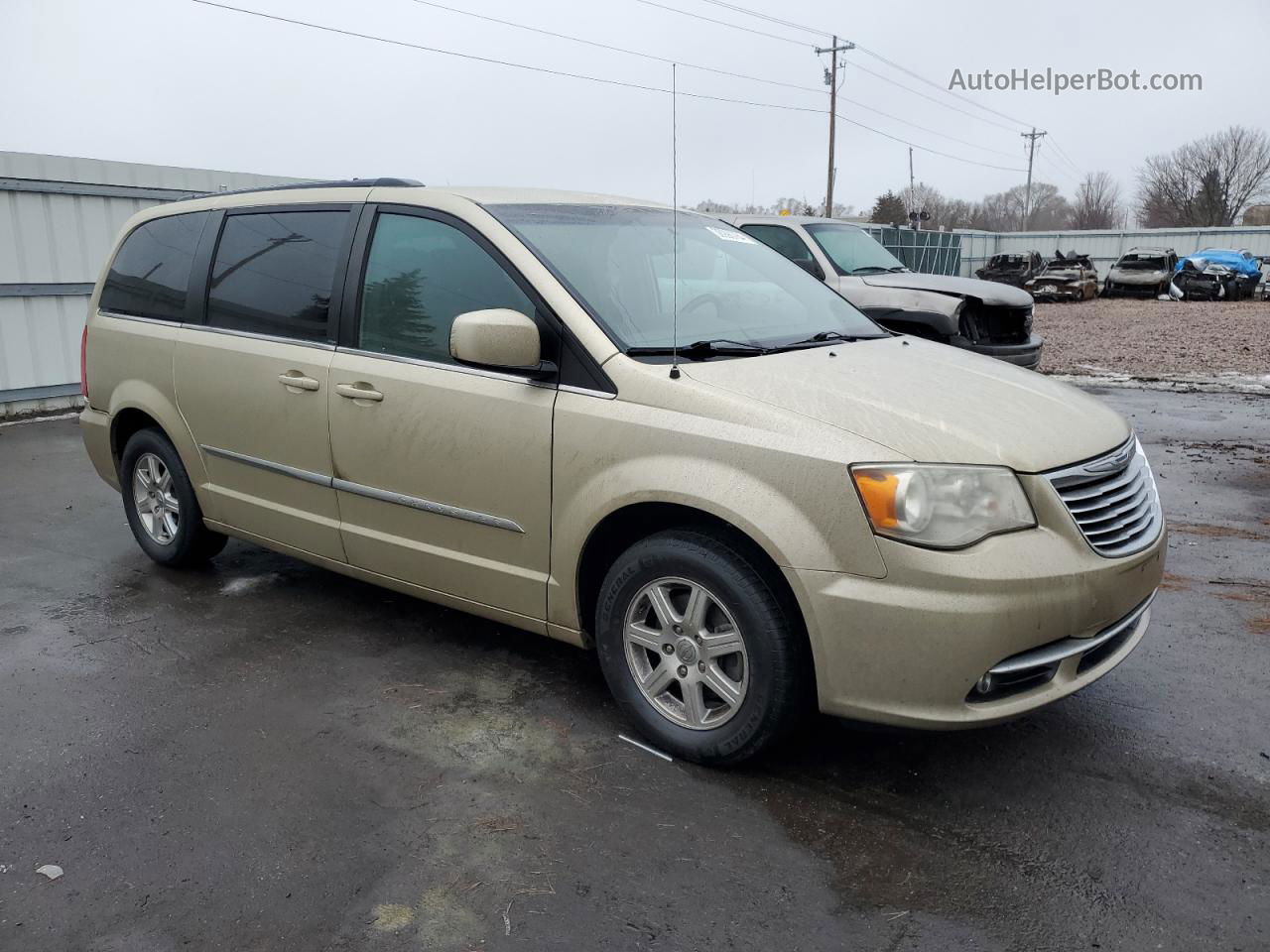 2011 Chrysler Town & Country Touring Gold vin: 2A4RR5DGXBR728204