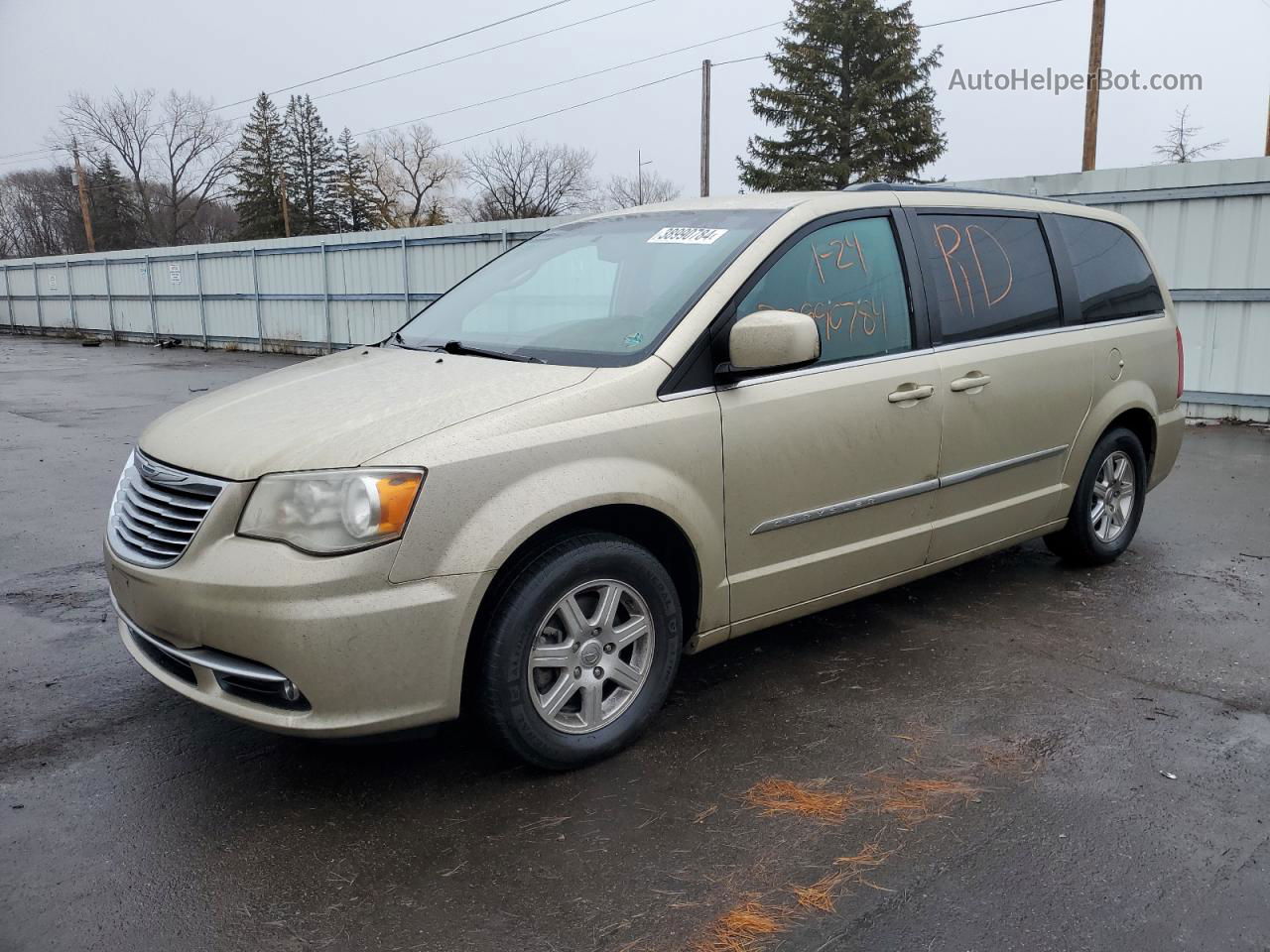 2011 Chrysler Town & Country Touring Gold vin: 2A4RR5DGXBR728204