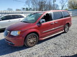 2011 Chrysler Town & Country Limited Red vin: 2A4RR6DG0BR667256