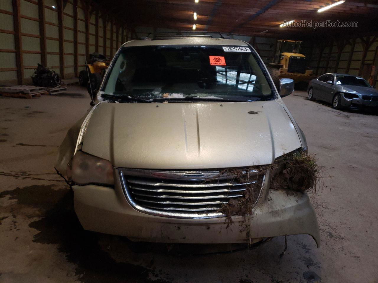 2011 Chrysler Town & Country Limited Beige vin: 2A4RR6DG0BR676295