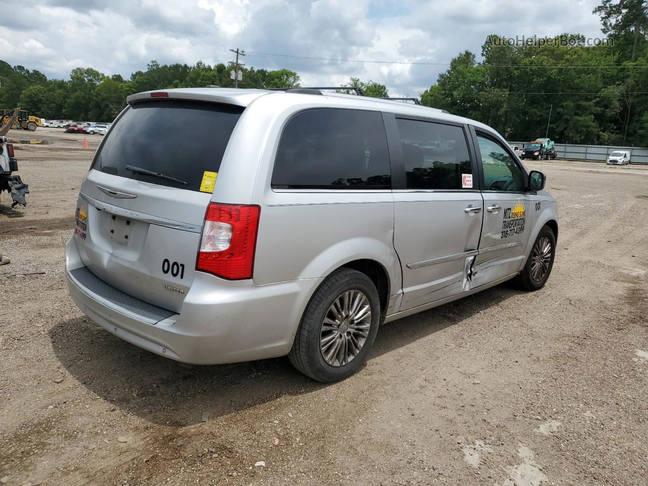 2011 Chrysler Town & Country Limited Silver vin: 2A4RR6DG1BR697754