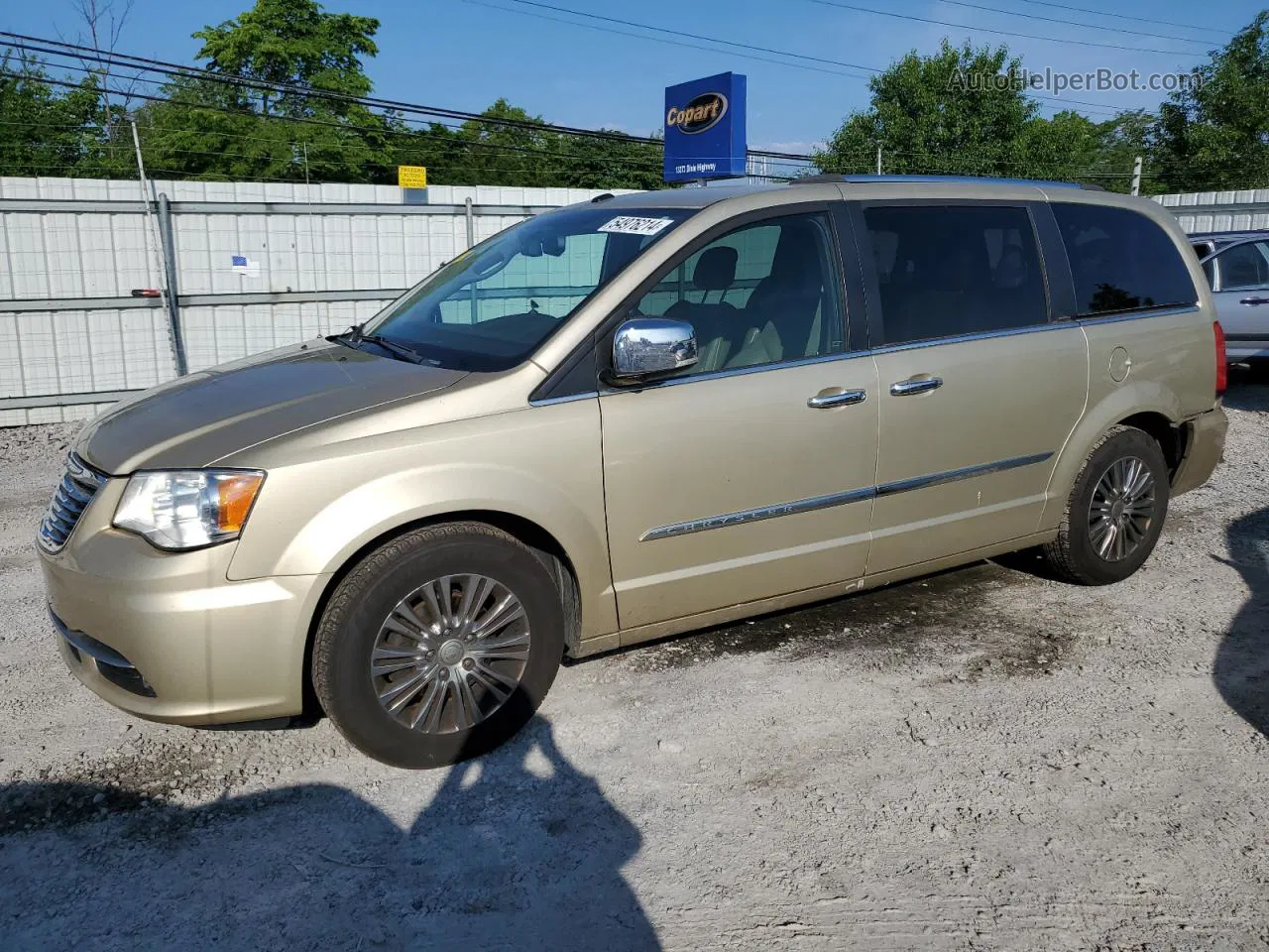 2011 Chrysler Town & Country Limited Tan vin: 2A4RR6DG7BR630723