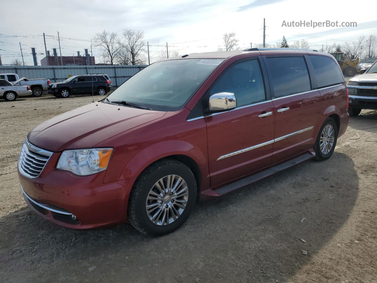 2011 Chrysler Town & Country Limited Red vin: 2A4RR6DGXBR610109