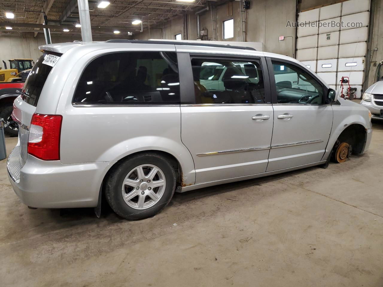 2011 Chrysler Town & Country Touring L Silver vin: 2A4RR8DG0BR641011