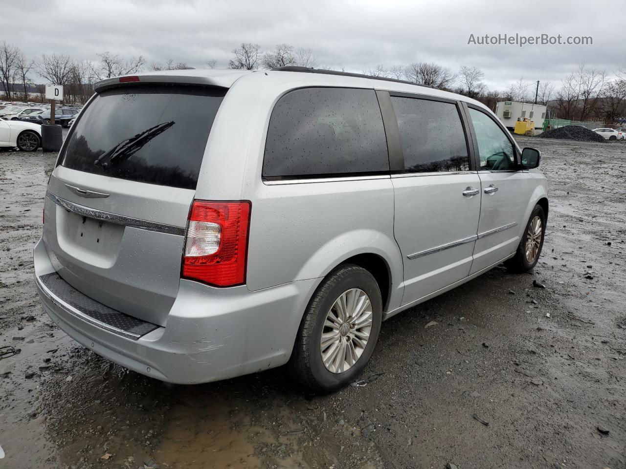 2011 Chrysler Town & Country Touring L Silver vin: 2A4RR8DG0BR785853