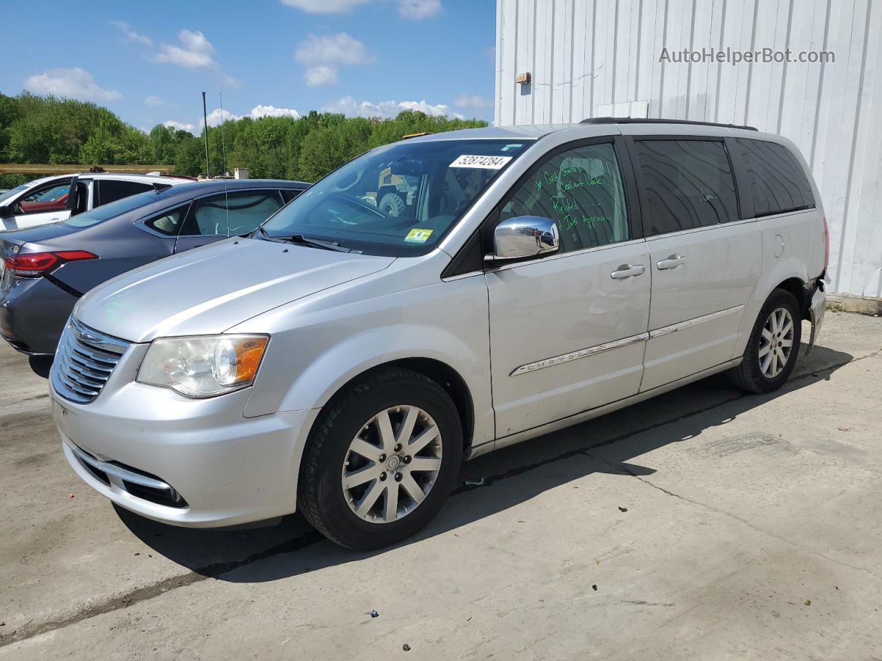 2011 Chrysler Town & Country Touring L Silver vin: 2A4RR8DG5BR712039