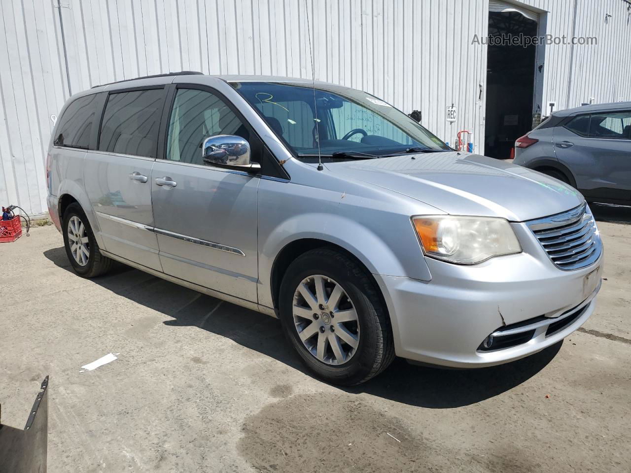 2011 Chrysler Town & Country Touring L Silver vin: 2A4RR8DG5BR712039