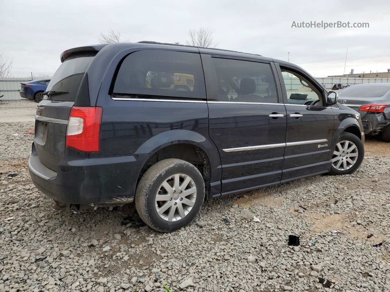 2011 Chrysler Town & Country Touring L Black vin: 2A4RR8DG5BR749561