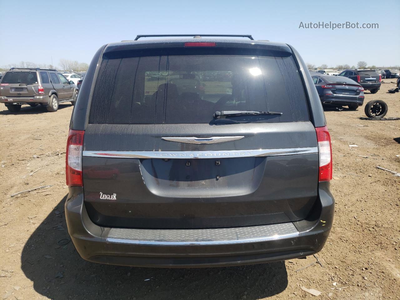 2011 Chrysler Town & Country Touring L Black vin: 2A4RR8DG5BR784472