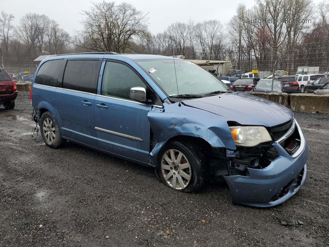 2011 Chrysler Town & Country Touring L Blue vin: 2A4RR8DG6BR781256