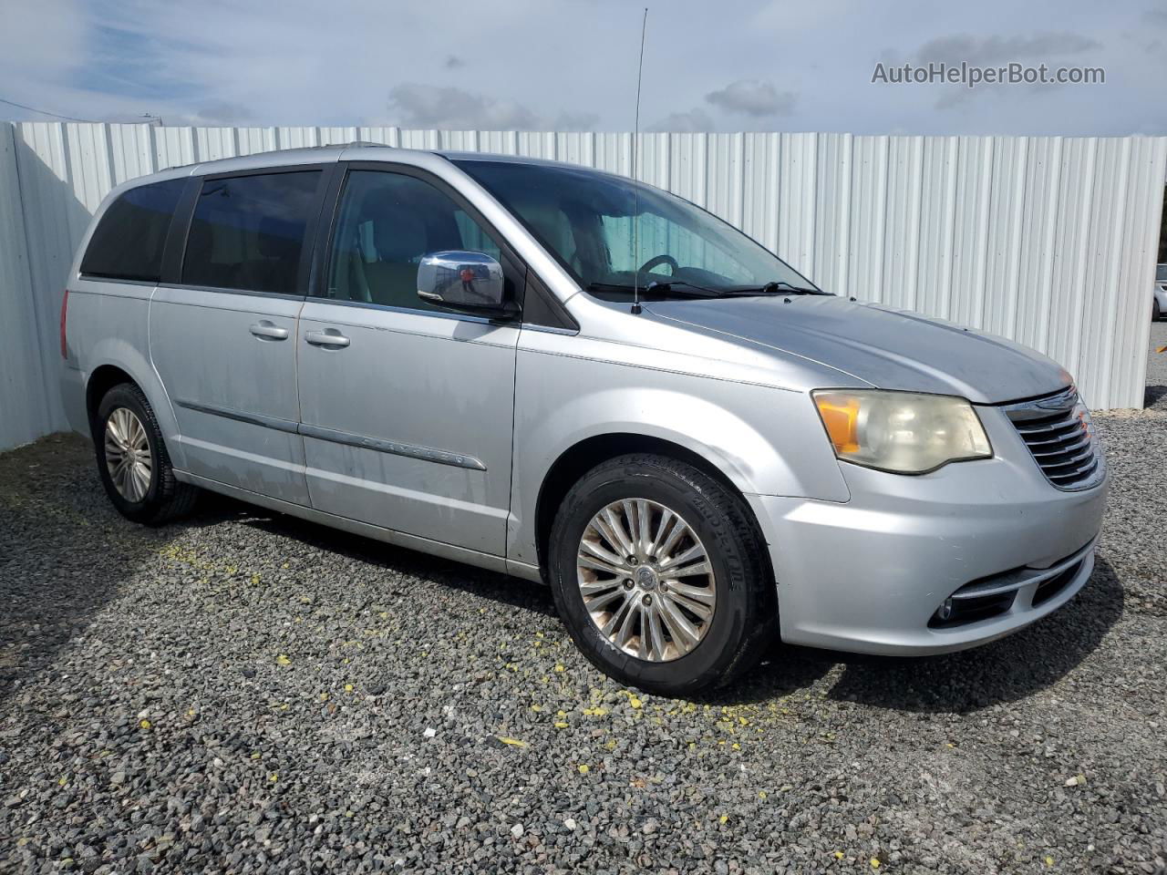 2011 Chrysler Town & Country Touring L Silver vin: 2A4RR8DG7BR785316