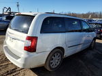 2011 Chrysler Town & Country Touring L White vin: 2A4RR8DG8BR714674