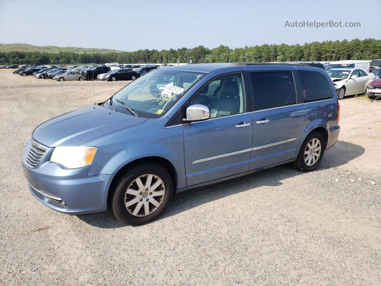 2011 Chrysler Town & Country Touring L Blue vin: 2A4RR8DG8BR758819