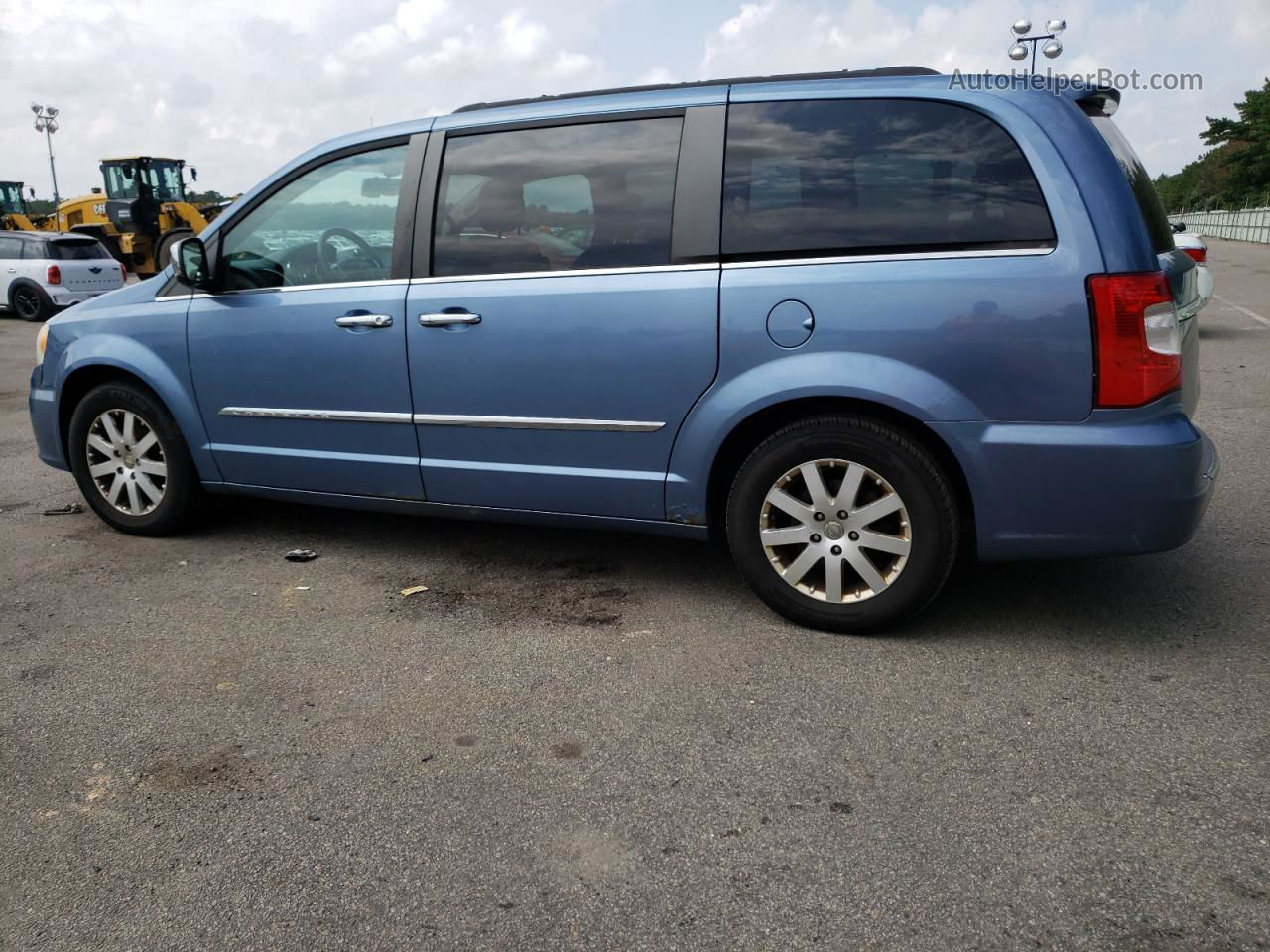 2011 Chrysler Town & Country Touring L Blue vin: 2A4RR8DG8BR758819