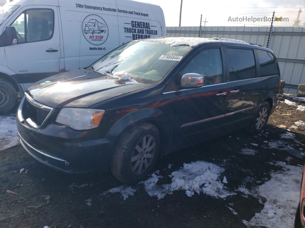 2011 Chrysler Town & Country Touring L Черный vin: 2A4RR8DGXBR609781