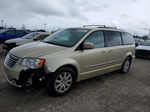 2011 Chrysler Town & Country Touring L Золотой vin: 2A4RR8DGXBR616942