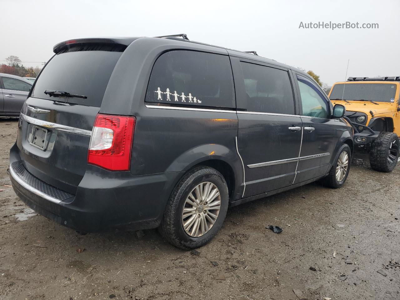 2011 Chrysler Town & Country Touring L Черный vin: 2A4RR8DGXBR758661