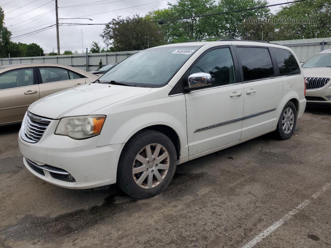 2011 Chrysler Town & Country Touring L White vin: 2A4RR8DGXBR776979