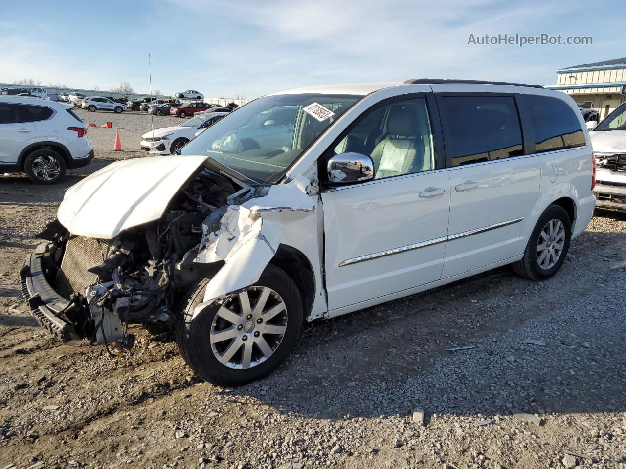 2011 Chrysler Town & Country Touring L Белый vin: 2A4RR8DGXBR785973