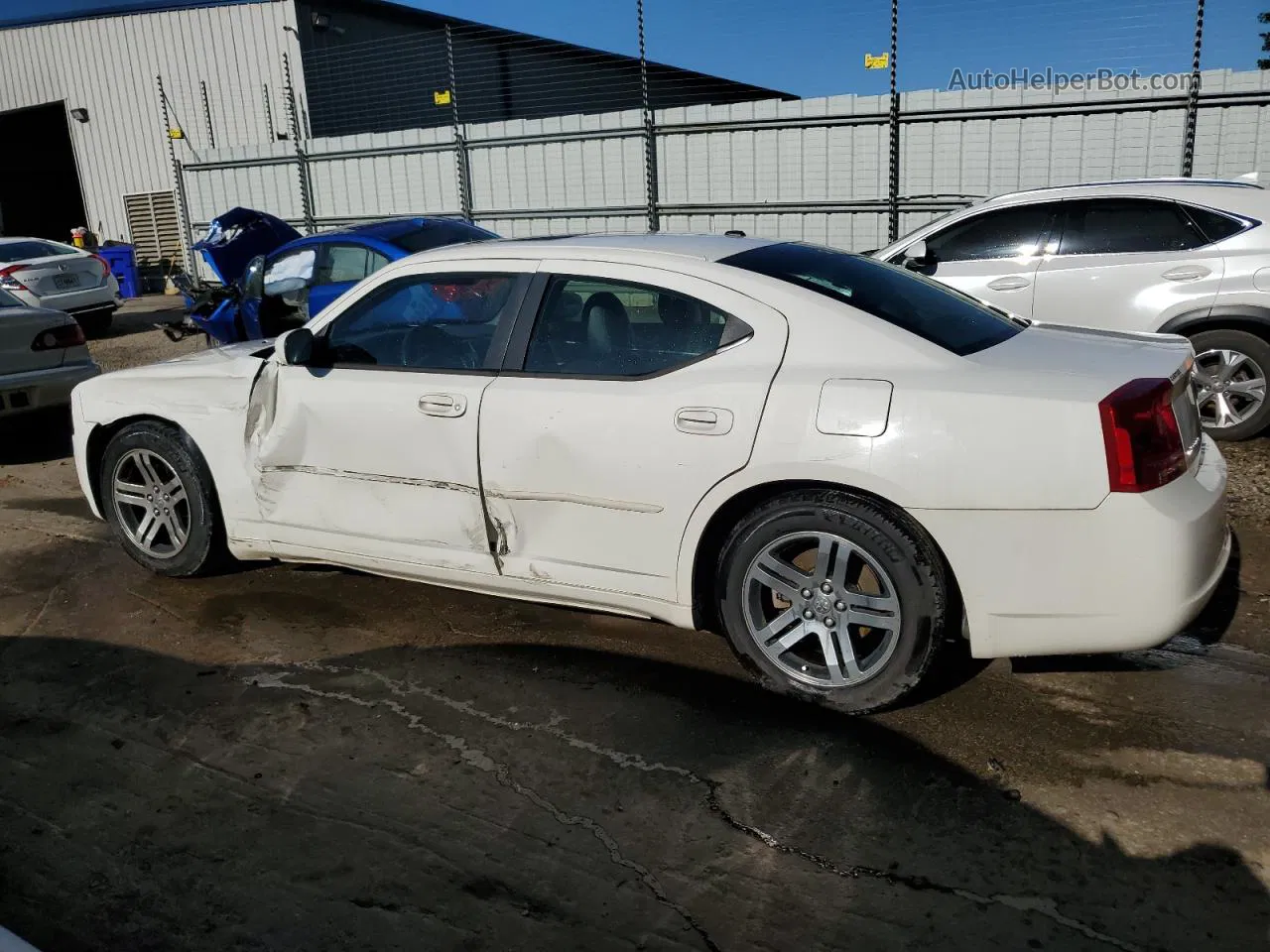 2006 Dodge Charger R/t Белый vin: 2B3LA53H16H489037