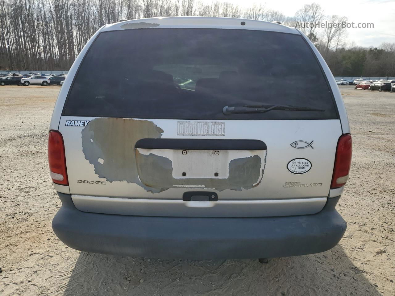 2000 Dodge Grand Caravan  Silver vin: 2B4GP2432YR588105