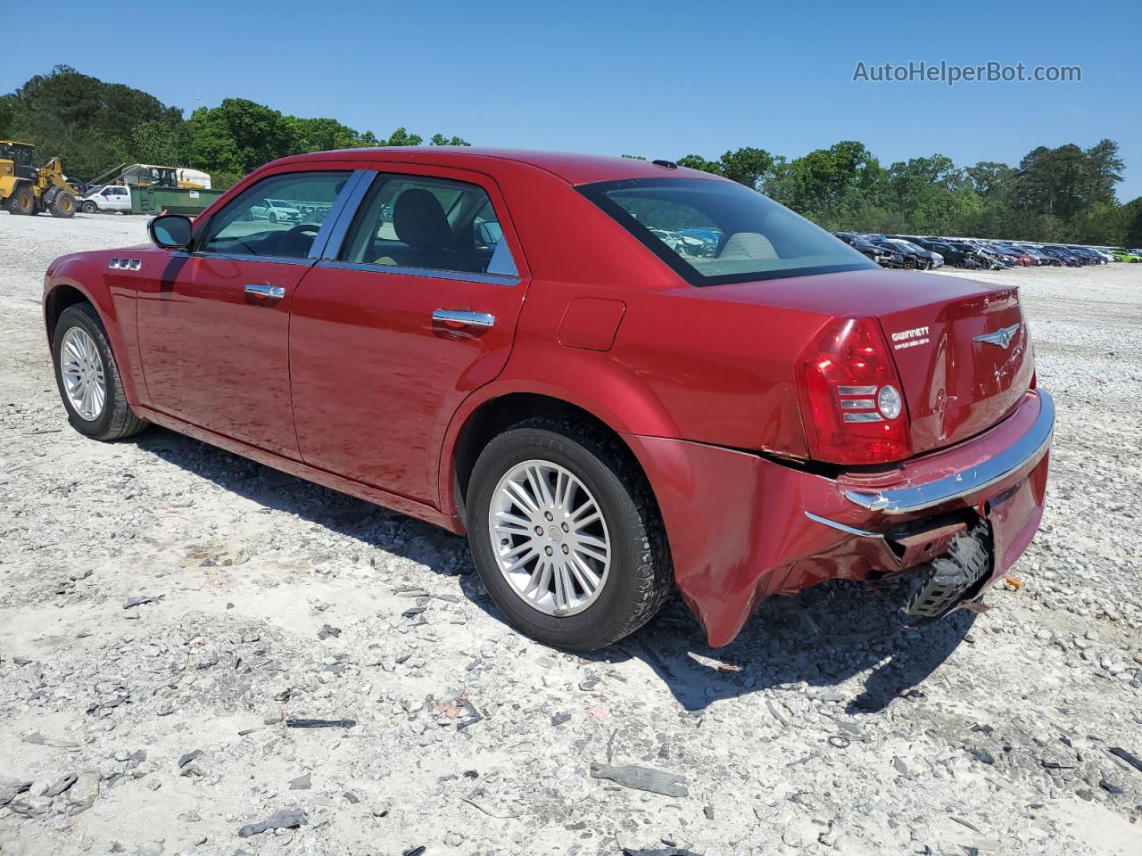 2010 Chrysler 300 Touring Red vin: 2C3CA1CV0AH273268