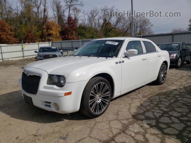 2010 Chrysler 300 S Белый vin: 2C3CA2CV2AH262312