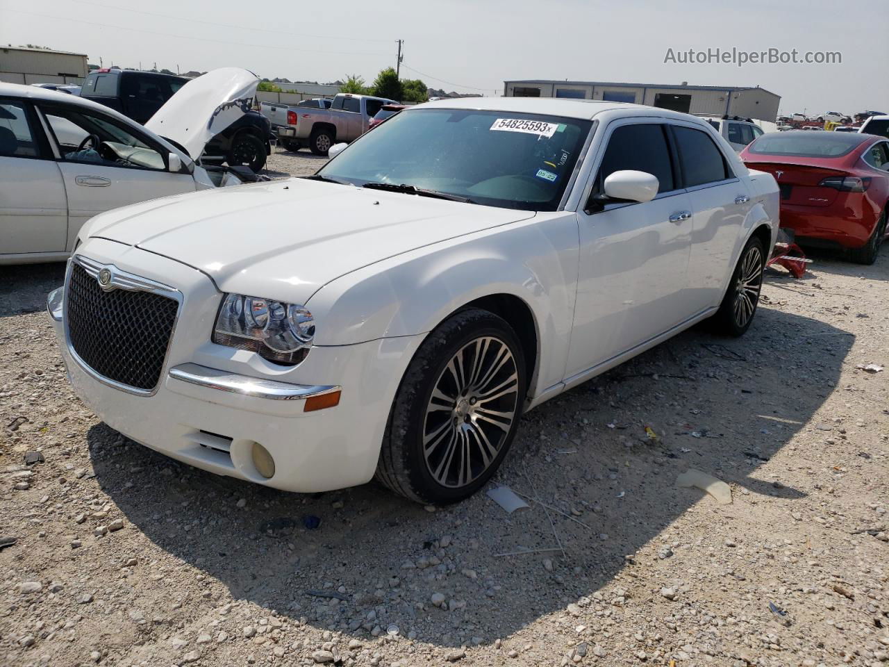 2010 Chrysler 300 S Белый vin: 2C3CA2CV8AH328250