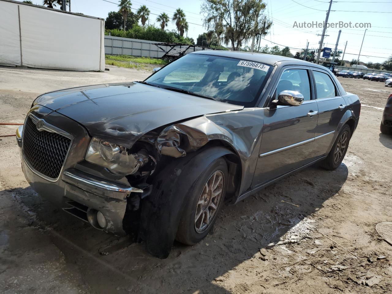 2010 Chrysler 300 Limited Tan vin: 2C3CA3CV6AH229870