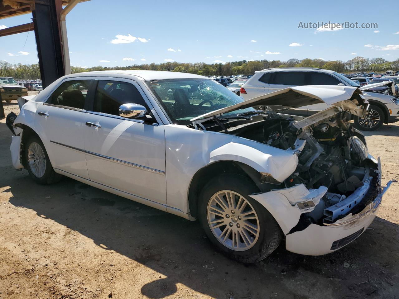 2010 Chrysler 300 Touring White vin: 2C3CA4CD5AH330640