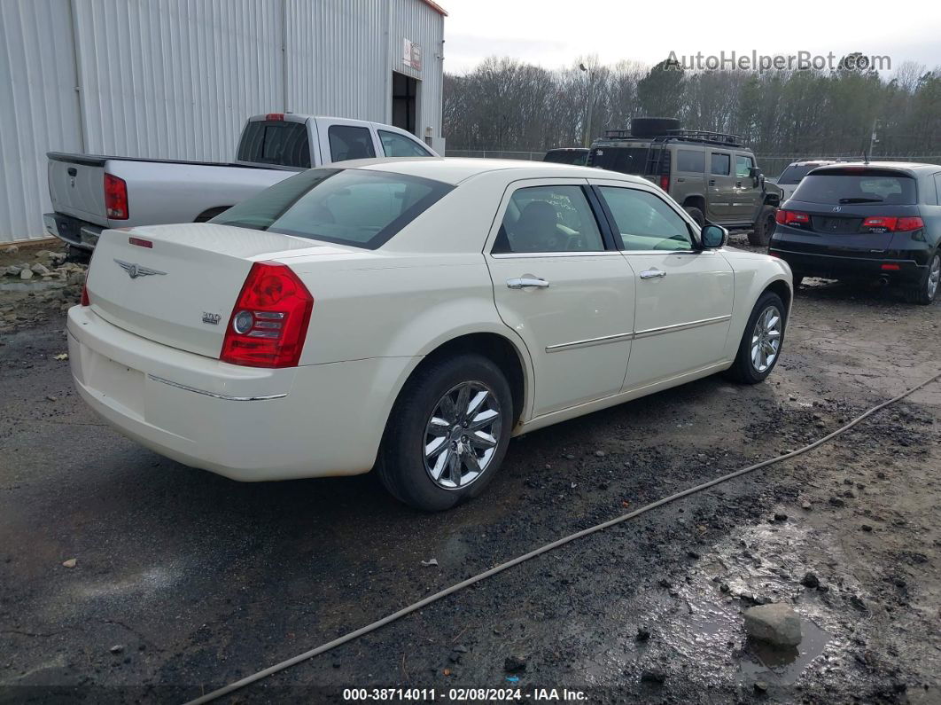 2010 Chrysler 300 Touring Белый vin: 2C3CA4CD6AH132374