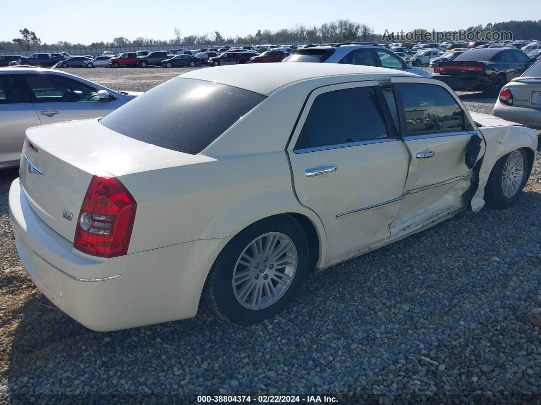 2010 Chrysler 300 Touring White vin: 2C3CA4CD7AH330591