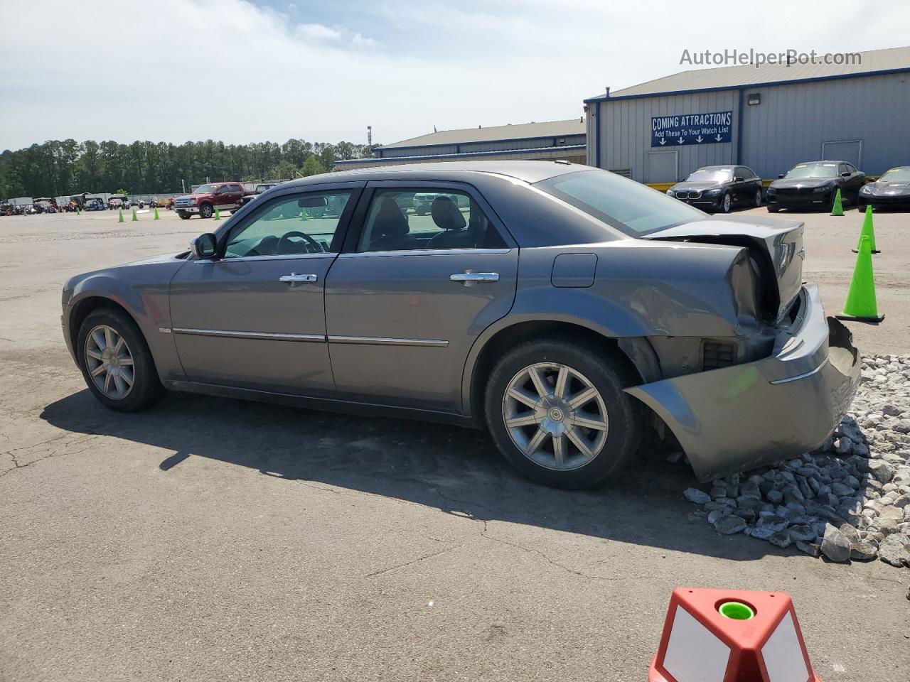 2010 Chrysler 300 Touring Gray vin: 2C3CA5CV0AH318913