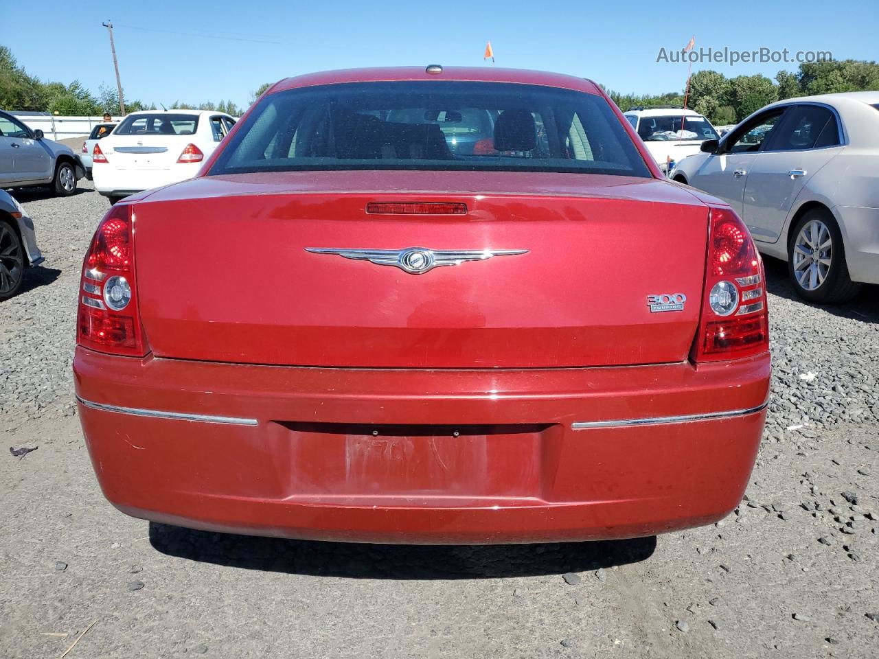 2010 Chrysler 300 Touring Red vin: 2C3CA5CV1AH251528