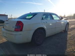 2010 Chrysler 300 Touring/signature Series/executive Series White vin: 2C3CA5CV1AH325286