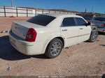 2010 Chrysler 300 Touring/signature Series/executive Series White vin: 2C3CA5CV3AH273319