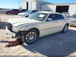 2010 Chrysler 300 Touring/signature Series/executive Series White vin: 2C3CA5CV3AH273319