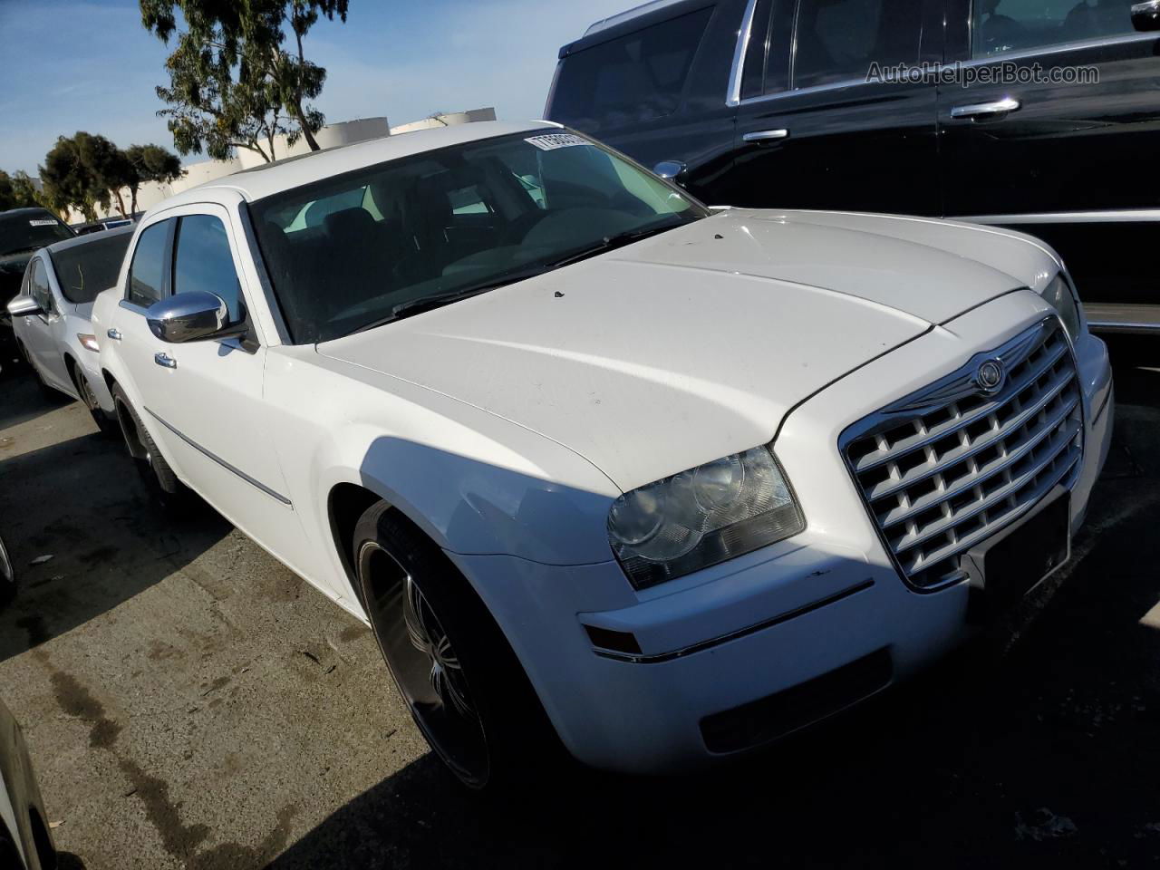 2010 Chrysler 300 Touring White vin: 2C3CA5CV3AH284207