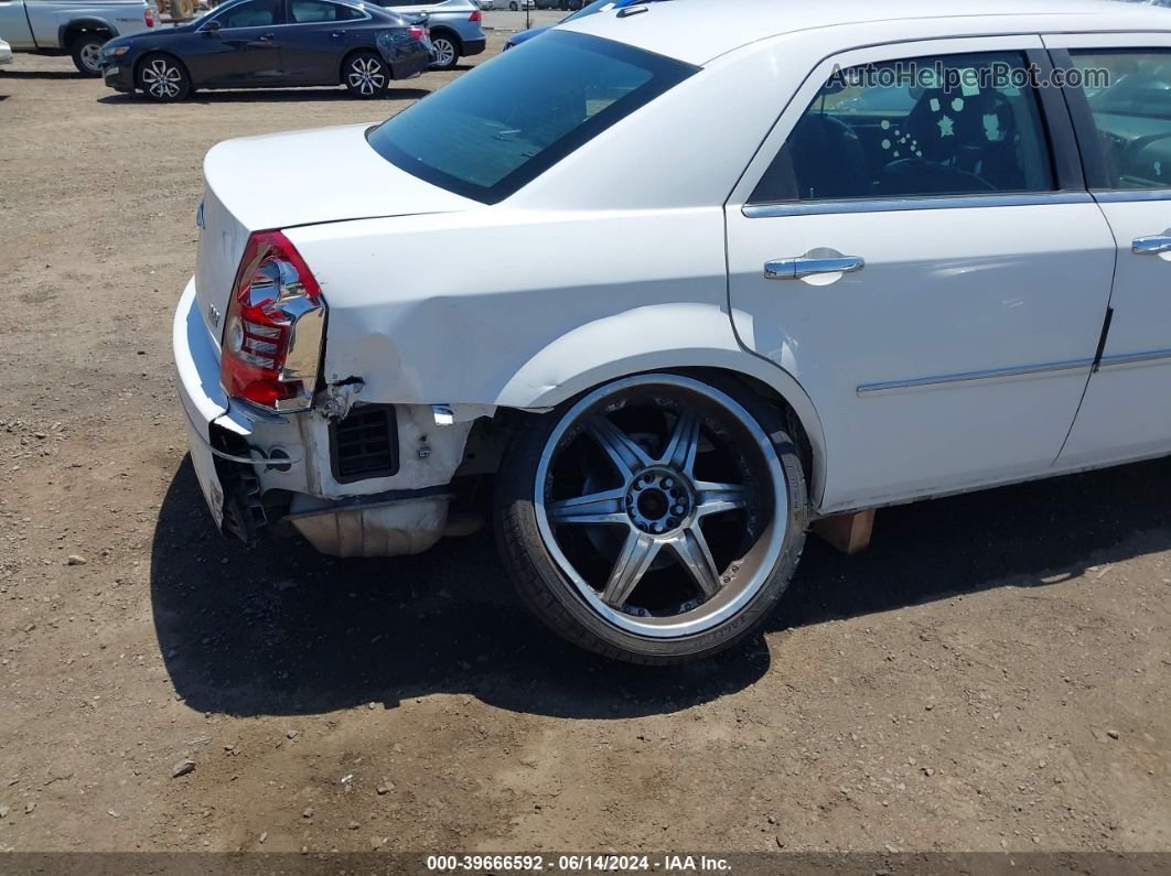 2010 Chrysler 300 Touring/signature Series/executive Series White vin: 2C3CA5CV3AH307159