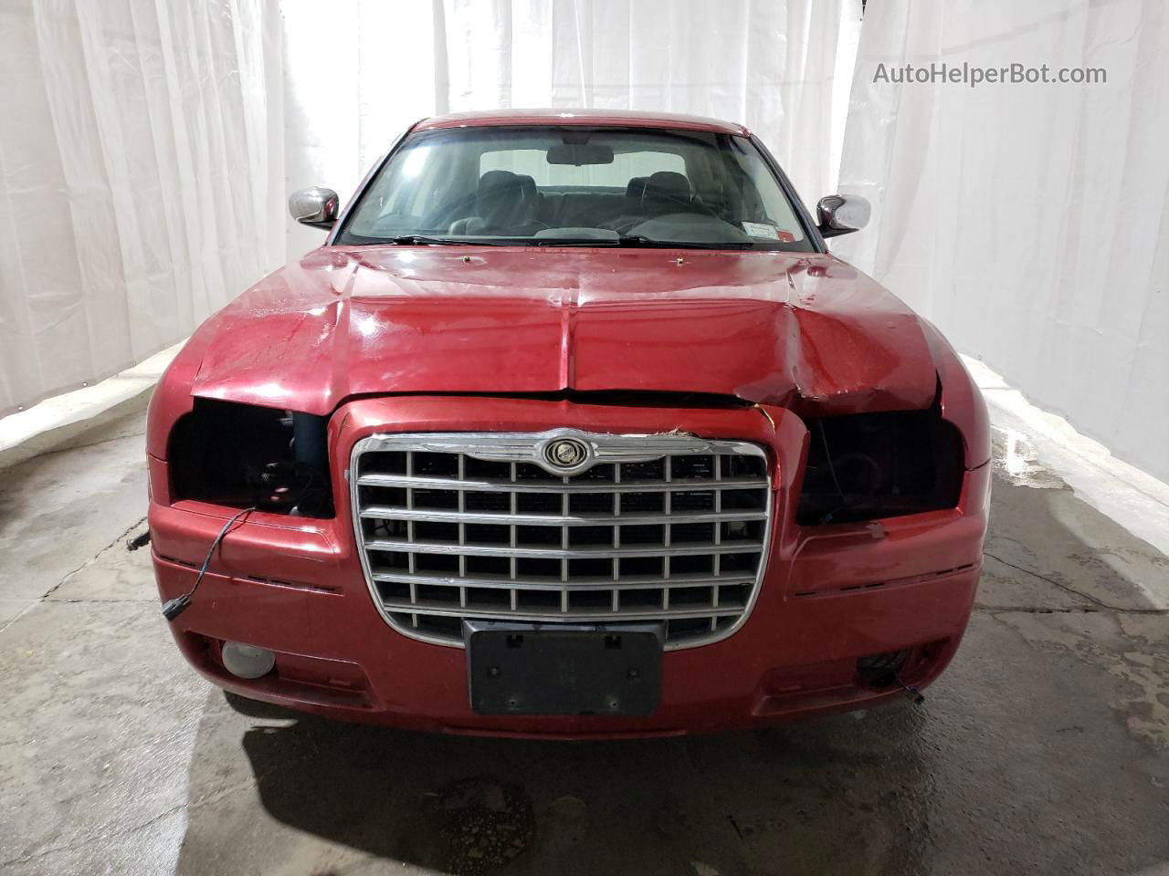 2010 Chrysler 300 Touring Red vin: 2C3CA5CV4AH254570