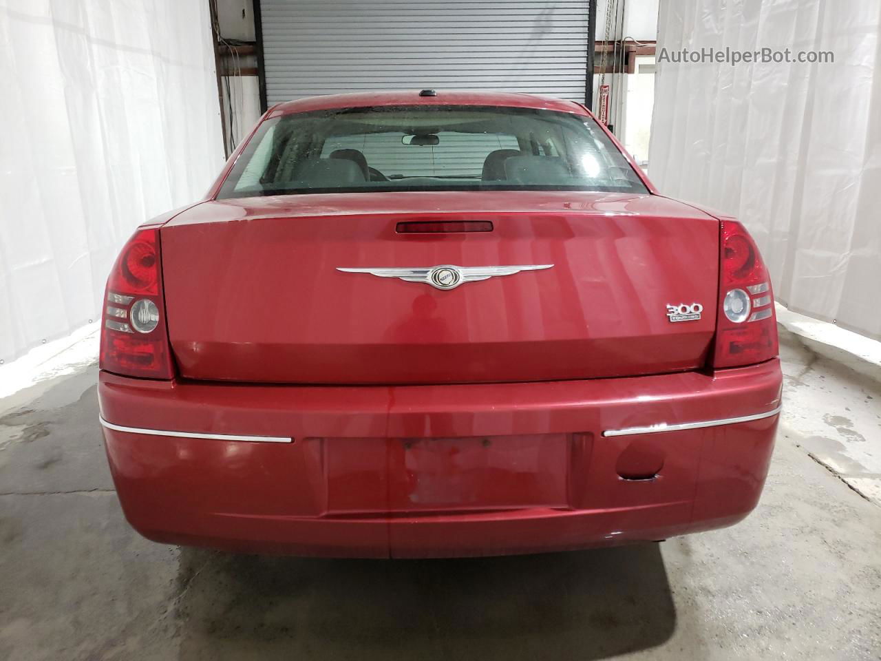 2010 Chrysler 300 Touring Red vin: 2C3CA5CV4AH254570