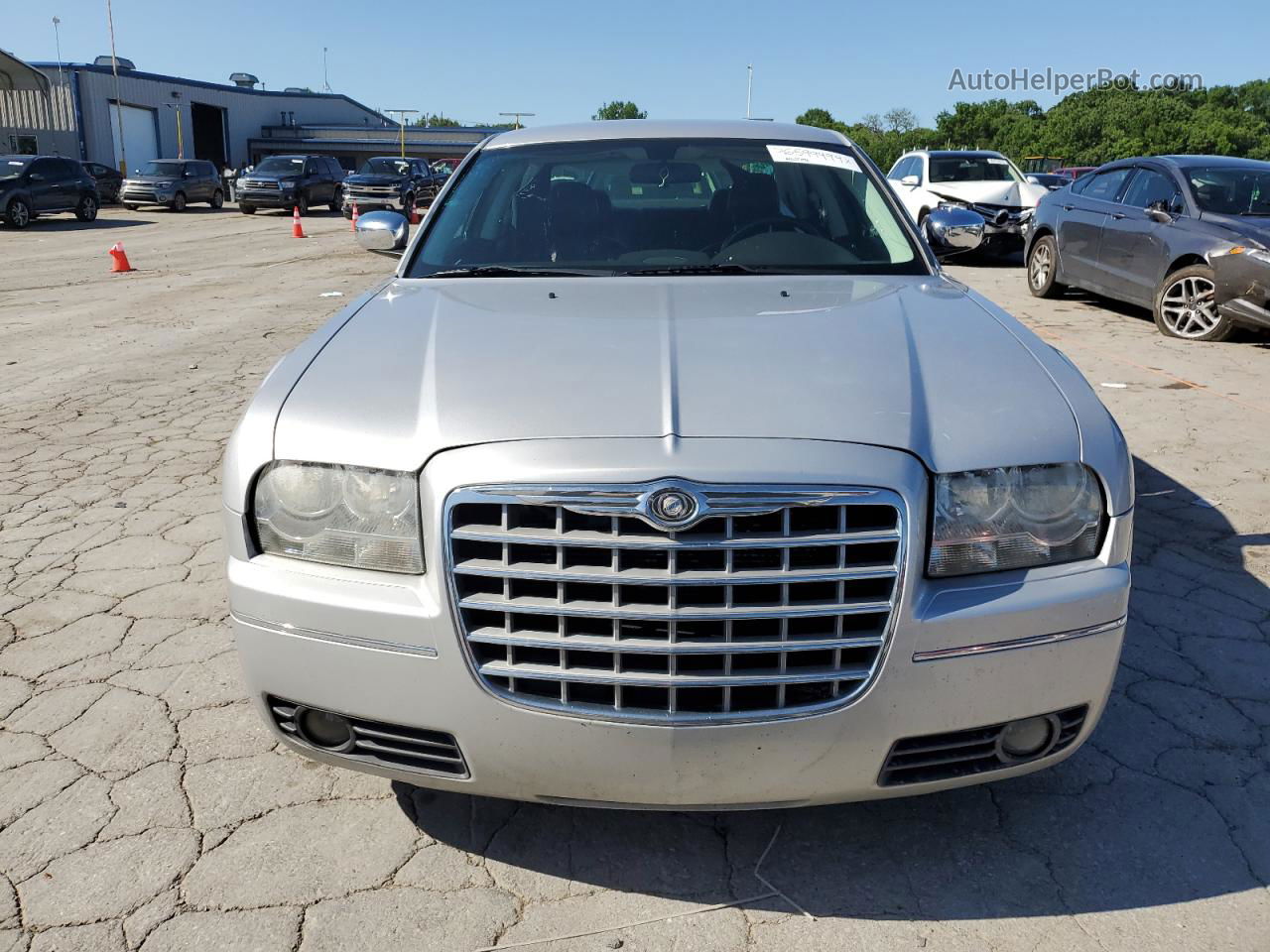 2010 Chrysler 300 Touring Silver vin: 2C3CA5CV5AH167518