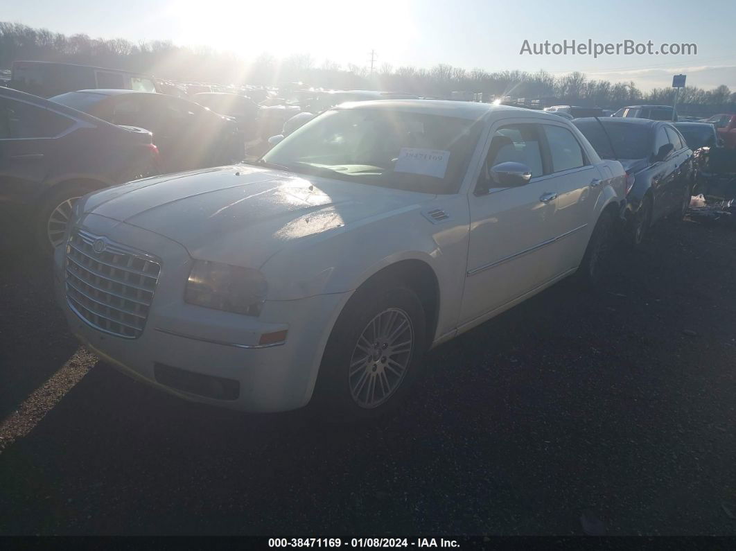 2010 Chrysler 300 Touring/signature Series/executive Series Cream vin: 2C3CA5CV6AH201496