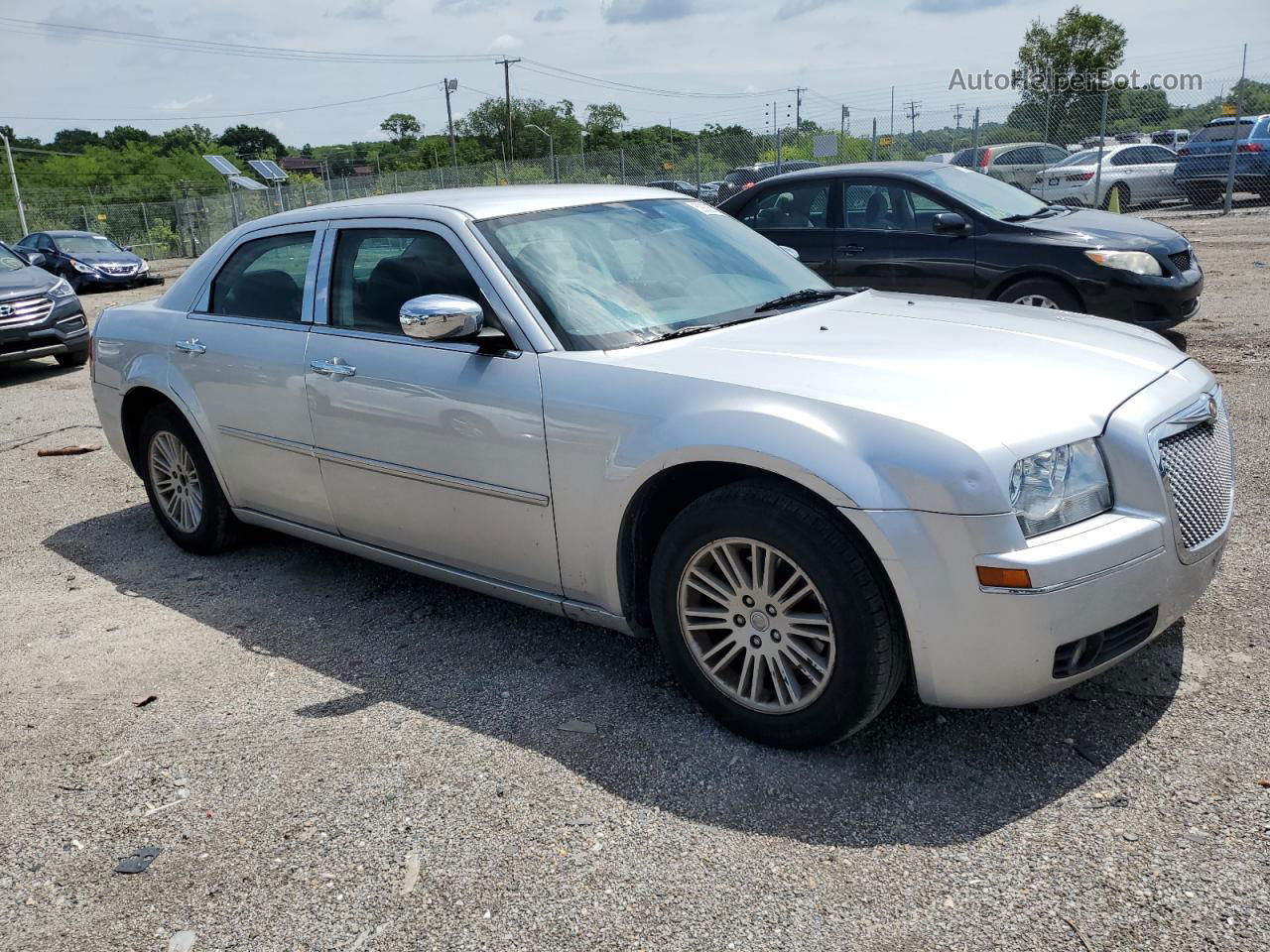 2010 Chrysler 300 Touring Silver vin: 2C3CA5CV6AH249970